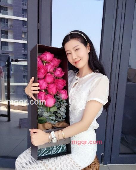 薛娜娜的第1张照片