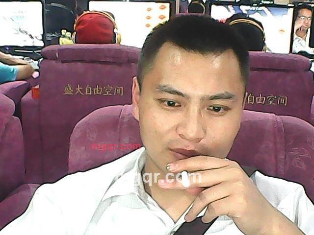 爱了爱吧的第2张照片