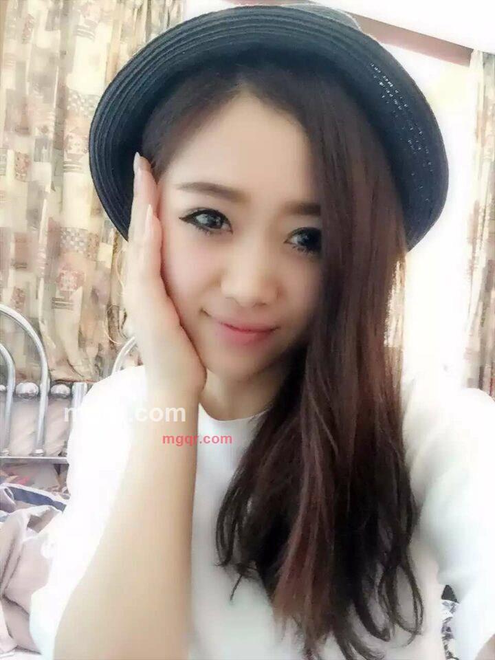 走在冷风中**的第3张照片