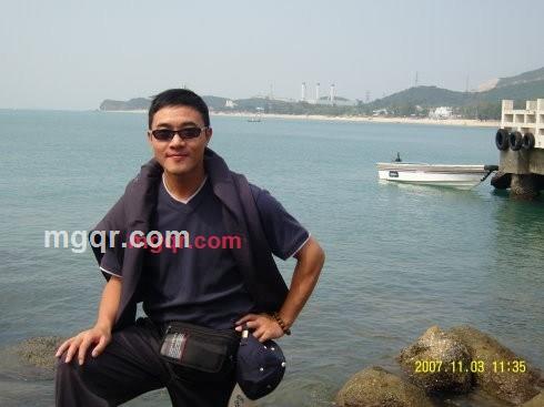 贴心哥哥的第1张照片