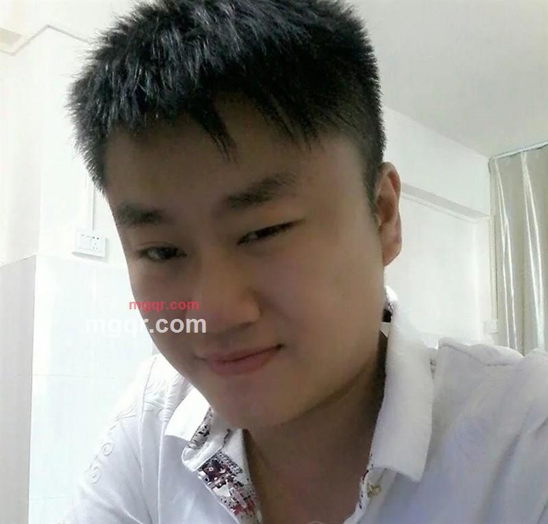 孤单的情狼的第2张照片