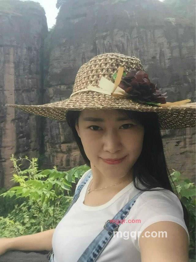 裴小雅的第3张照片