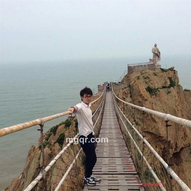 爱不晚的第2张照片