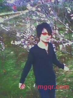 莼黑色的第2张照片