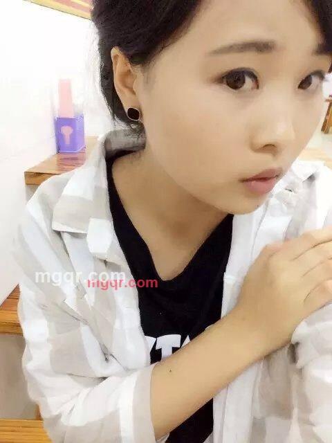 520雅婷的第1张照片