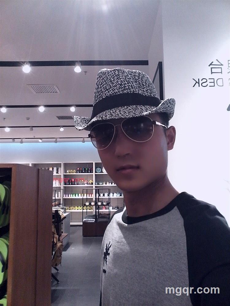 摆在这里的第1张照片