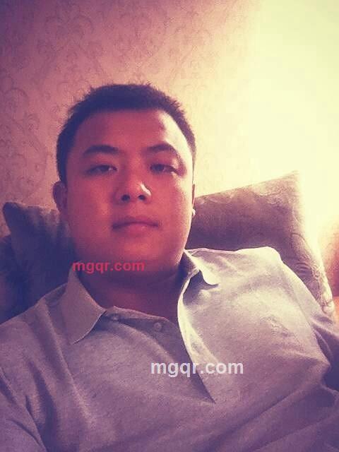 漫步青云的第1张照片