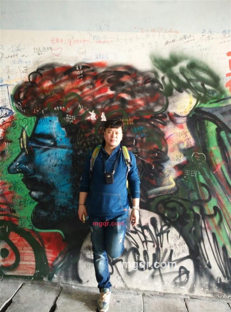 夏色激情的第2张照片