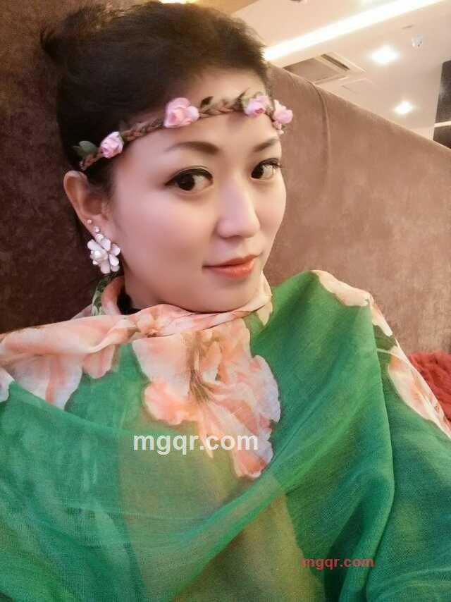 香水伊人的第4张照片