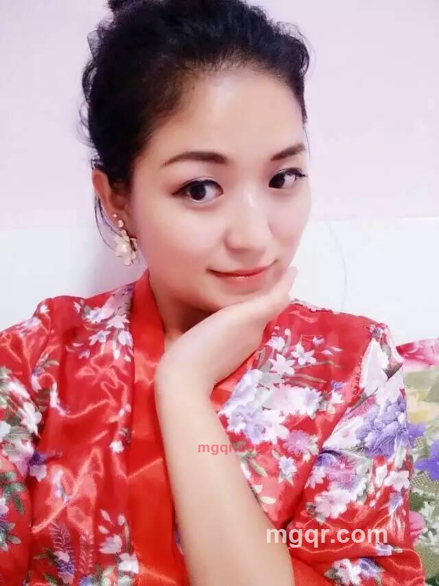 香水伊人的第3张照片