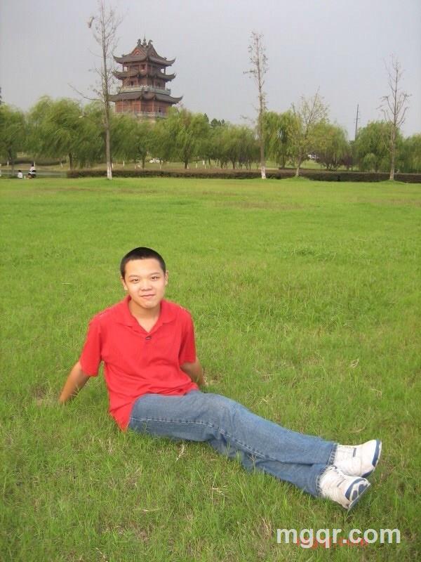 零点男士的第1张照片