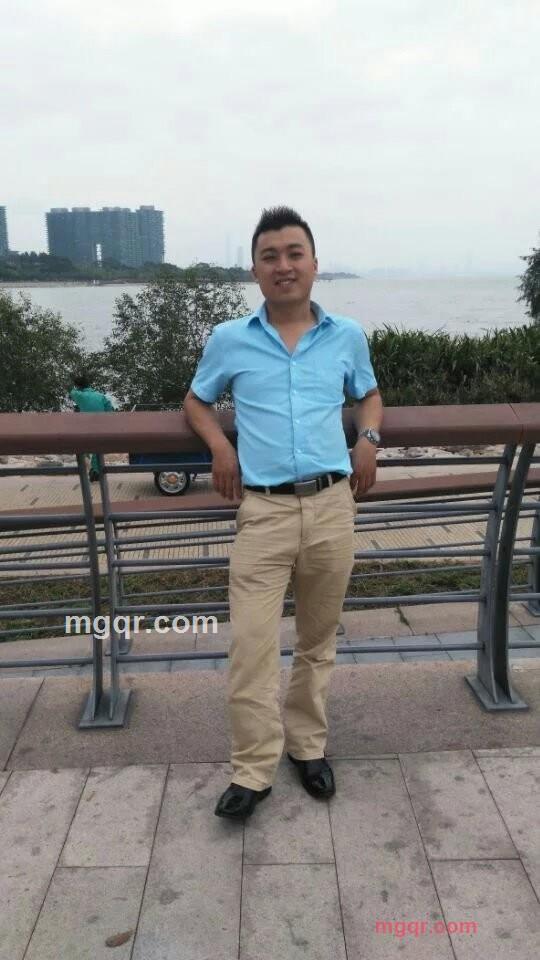 **欢呼的第1张照片