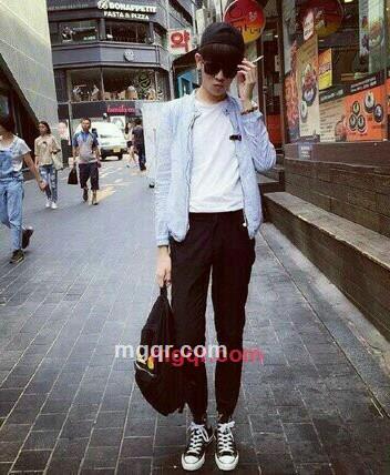 寂寞的深夜的第2张照片