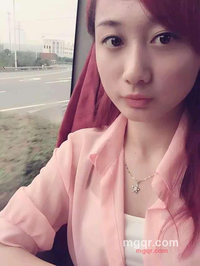 传说中的小圣女的第6张照片