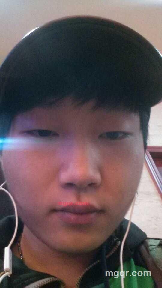 寂寞的雏鹰的第1张照片