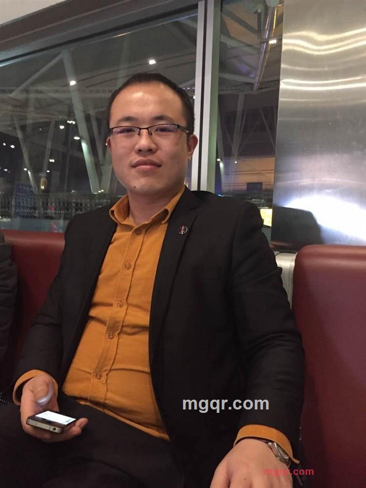 激流汹涌的第2张照片