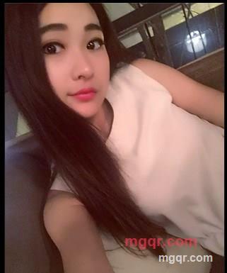 温柔小女银的第1张照片