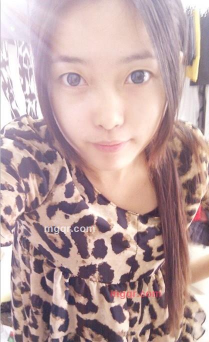 麻木的笑着哭的第4张照片