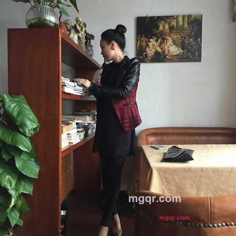 唯美的女人的第3张照片