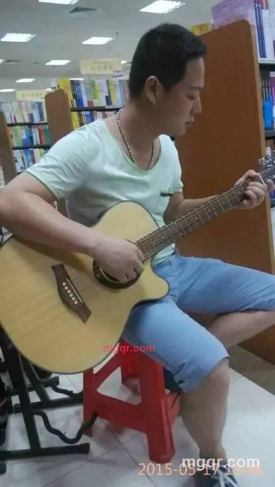 阳光气质的第2张照片