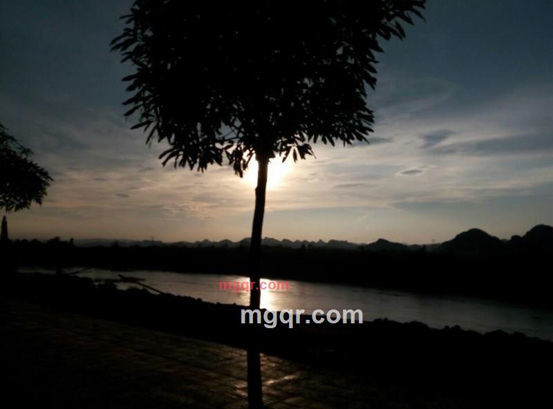 残秋的日暮的第1张照片