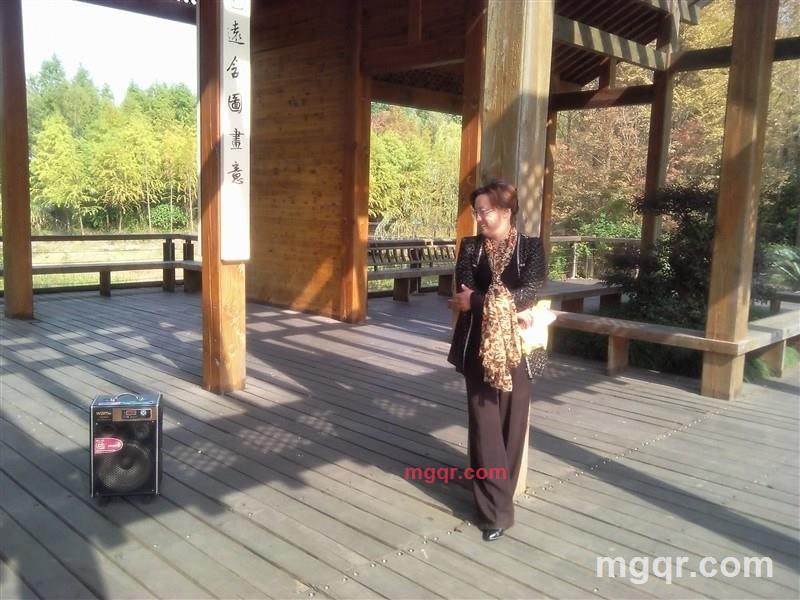 涓涓小溪的第2张照片