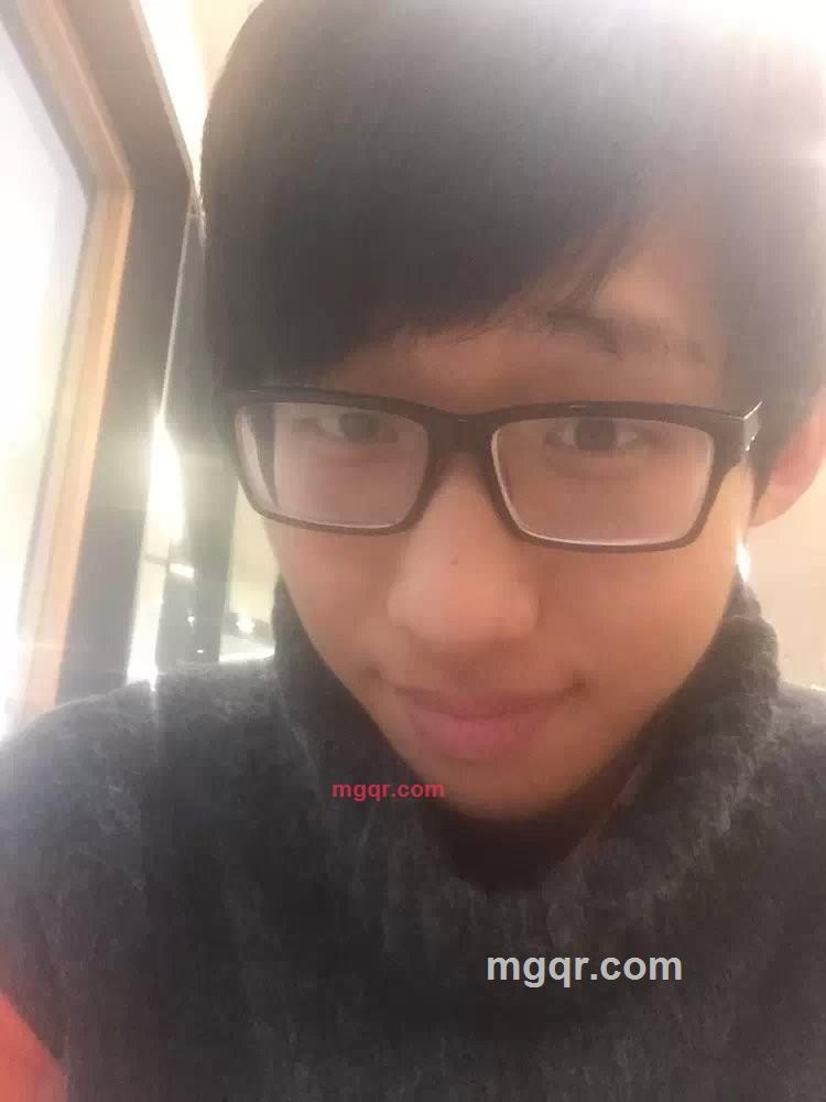 懵懵懂懂的小青春的第1张照片