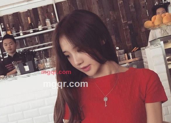 水晶的纯的第1张照片