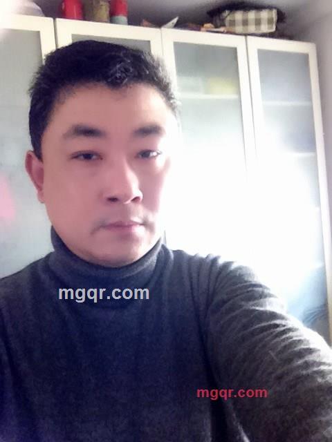 欢乐男的第1张照片