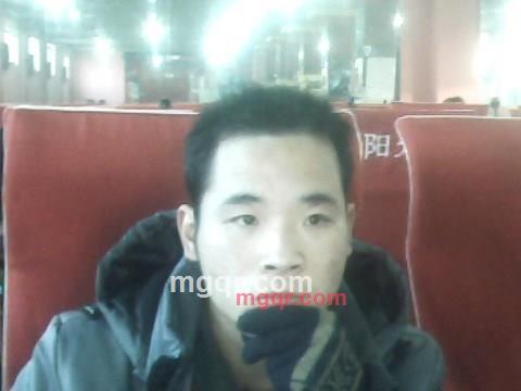 裤裆有条蛇的第3张照片