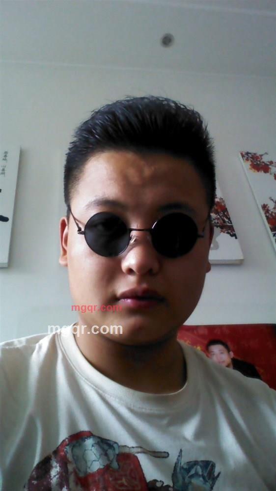 **就会硬1的第1张照片