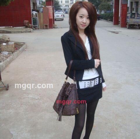 恋上您的唇的第1张照片