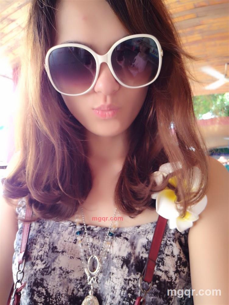 巧笑倩兮的第6张照片