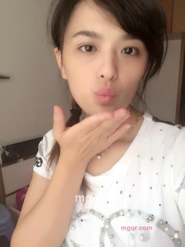 巧笑倩兮的第2张照片