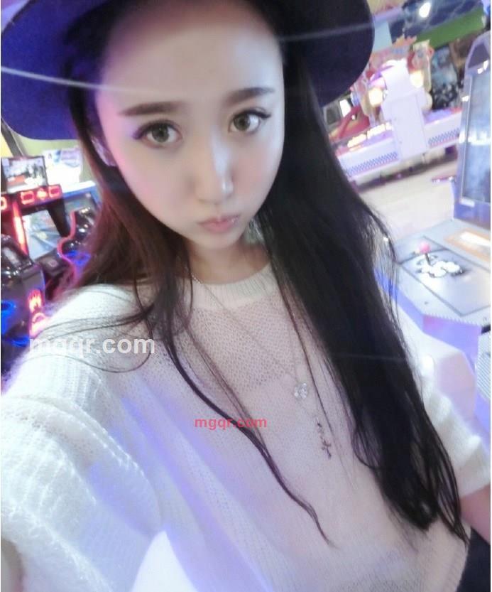 一个人的孤单不浪漫的第1张照片