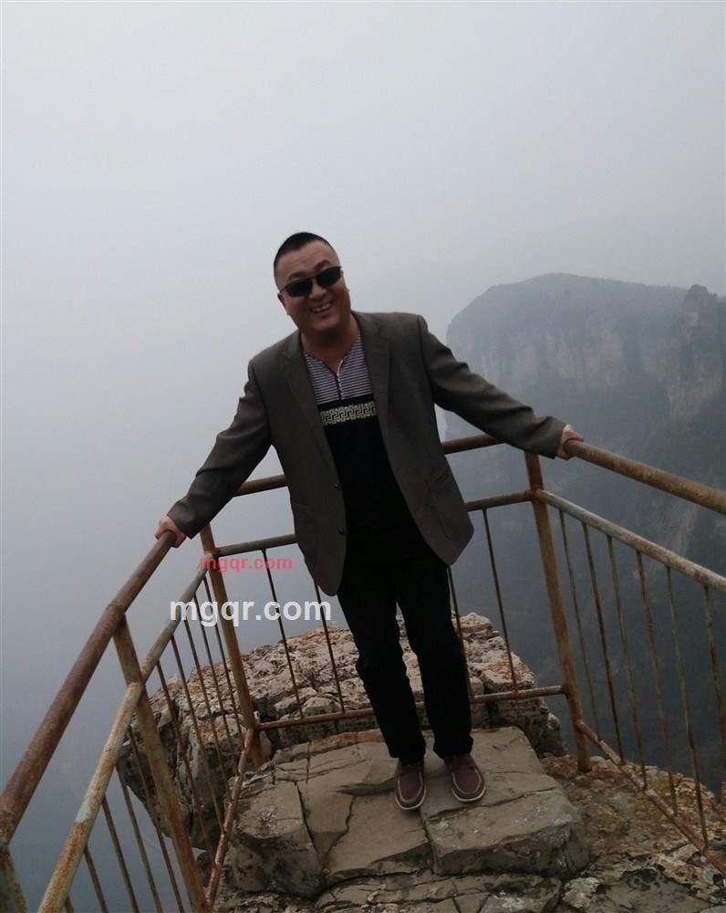 Issac~马克的第1张照片