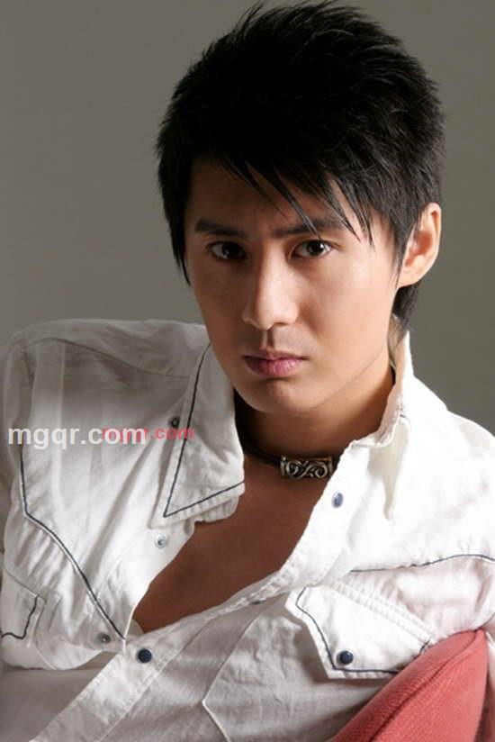 翩翩而来的白马的第1张照片