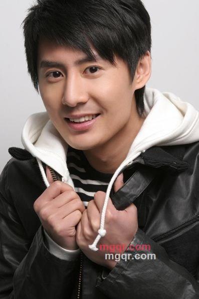 翩翩而来的白马的第2张照片