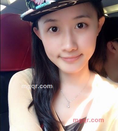 丽…丽的第1张照片