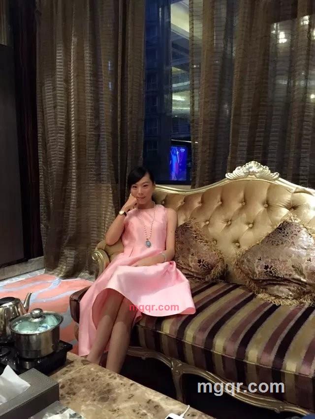 biu、的第2张照片