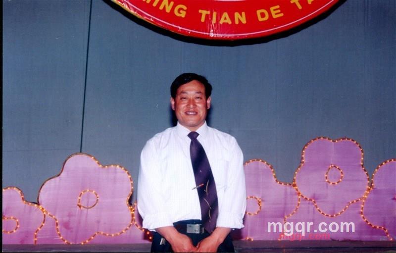 啸笛月下的第1张照片