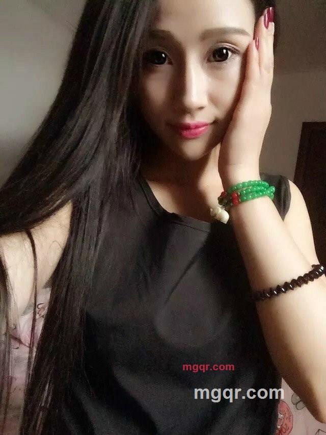 月亮上的烤面包的第1张照片