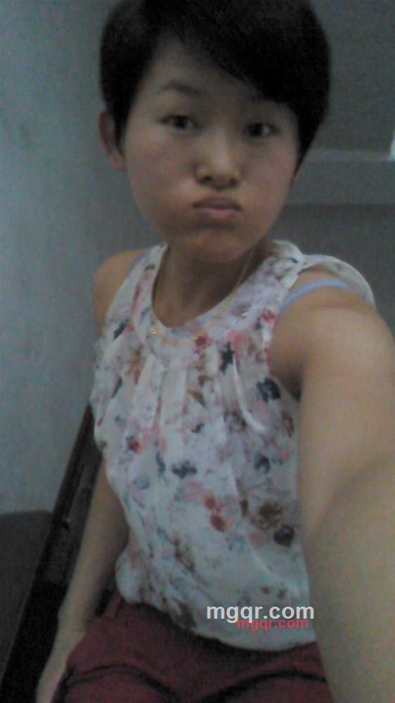 简单 做…爱的情侣的第1张照片