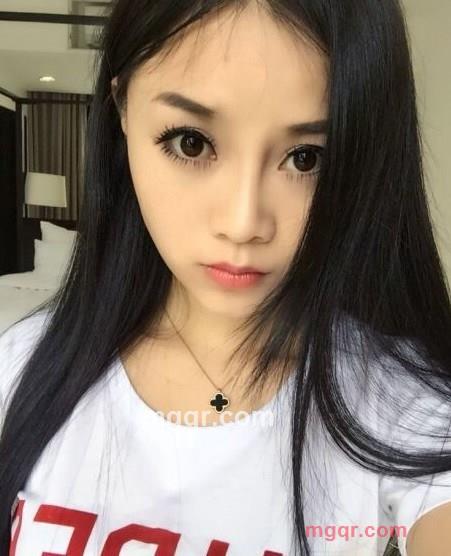 花花4444的第3张照片