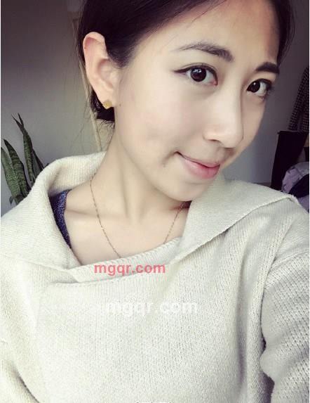 婉莹Cc的第1张照片