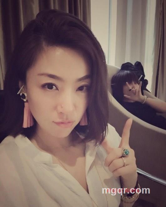 姿态动人1的第2张照片