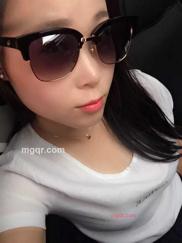 一念之间的诱惑的第1张照片