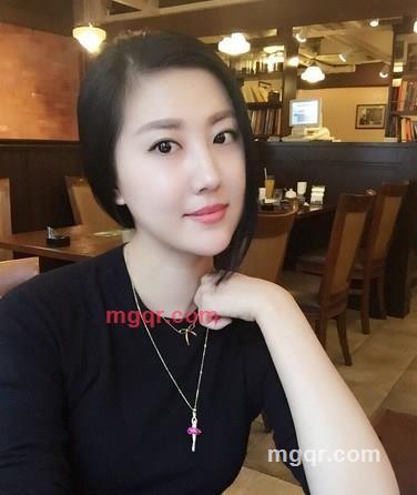 雨中花朵的第1张照片