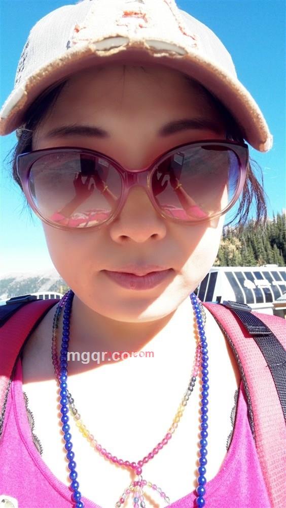 轻妩的第2张照片