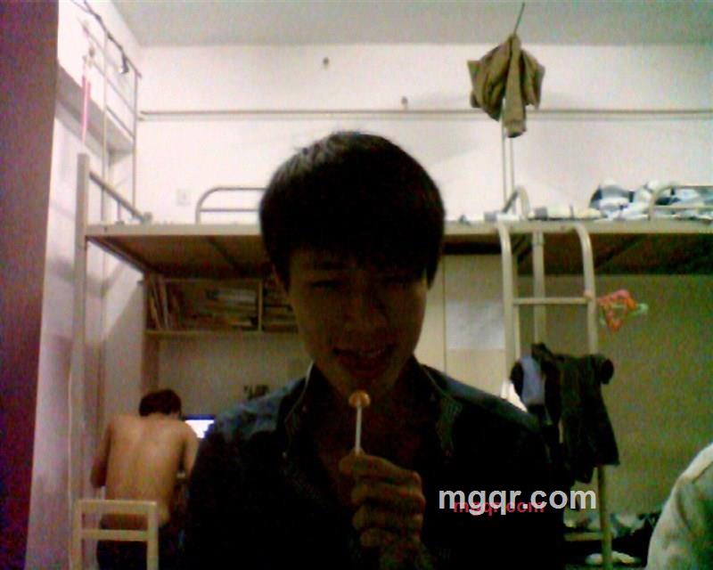 没心没肺的宅男的第3张照片